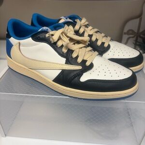 Authentic Nike Air Jordan 1 Retro Low OG SP Travis Scott x Fragment size 11.5